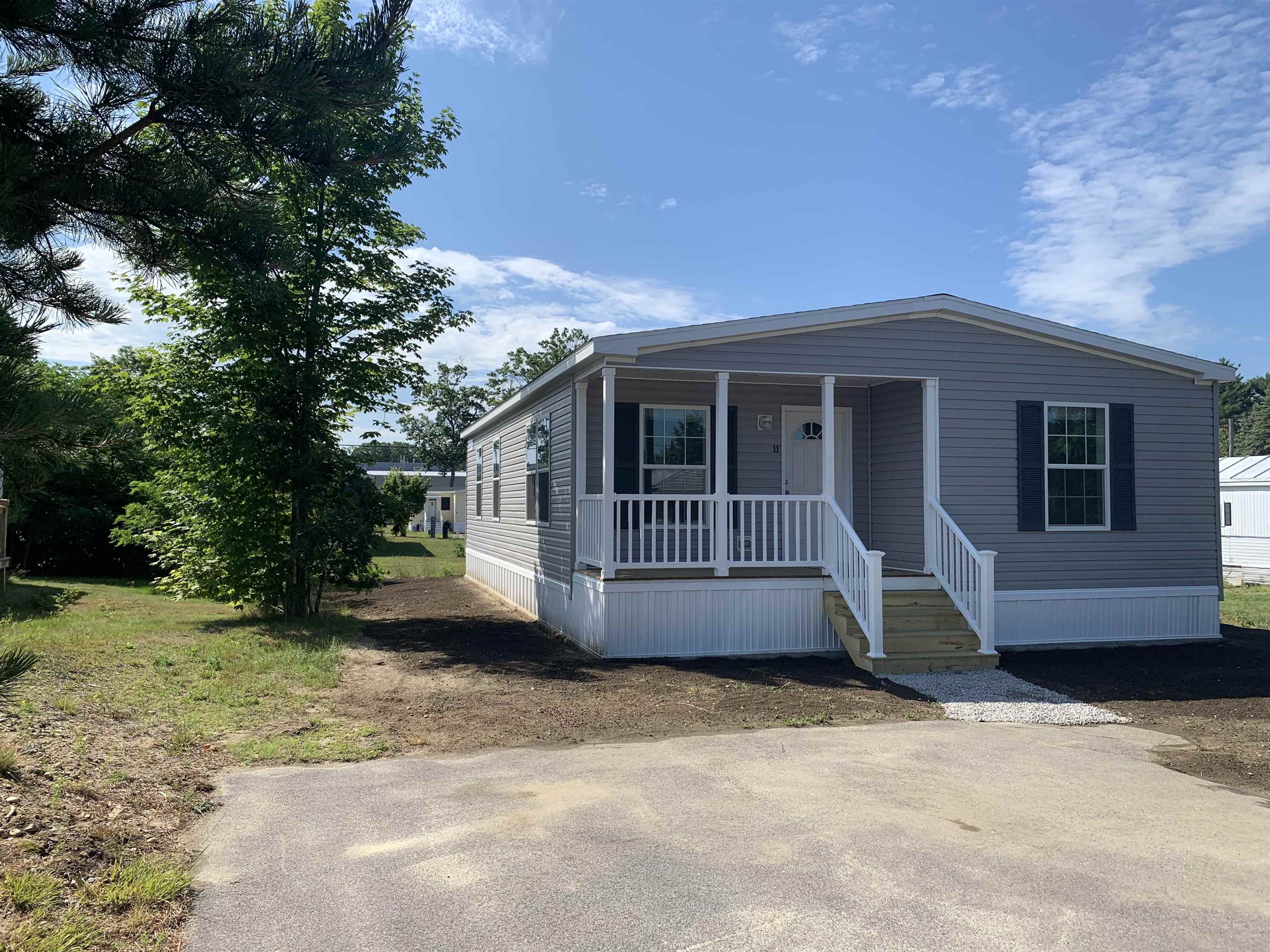 11 Trade Wind Lane Rochester, NH 03867 - Photo 3 of 30