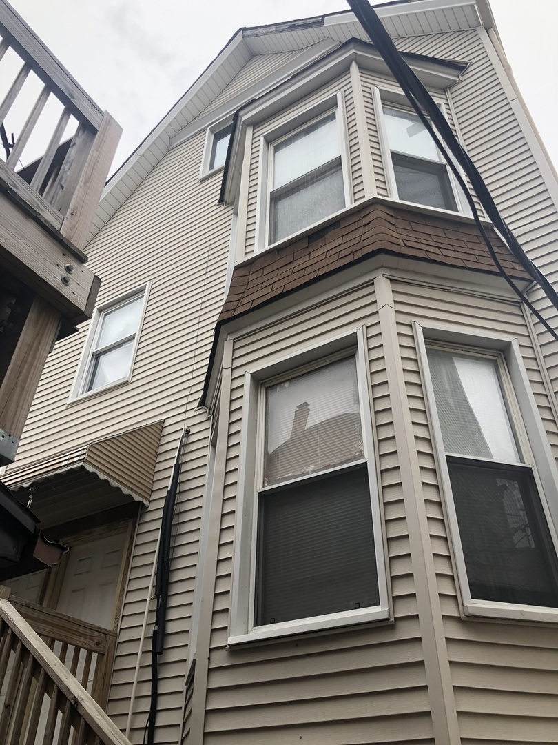 3323 North Pulaski Road, Unit 2RB Chicago, IL 60641 - Photo 1 of 7 Gallery Image 1