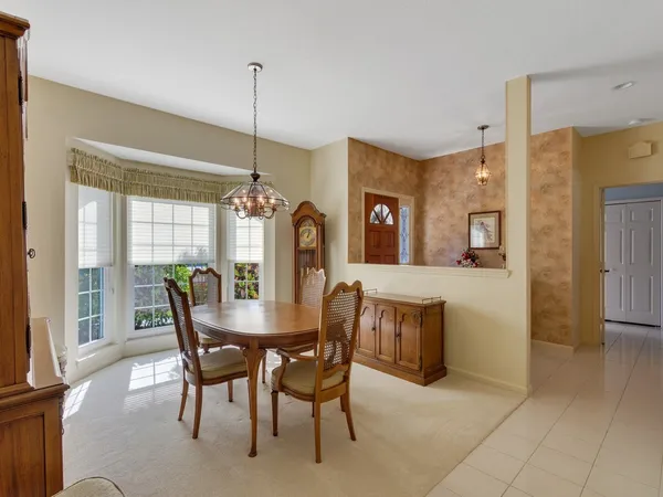 $425,000 | 3960 1st Lane, Vero Beach, FL 32968