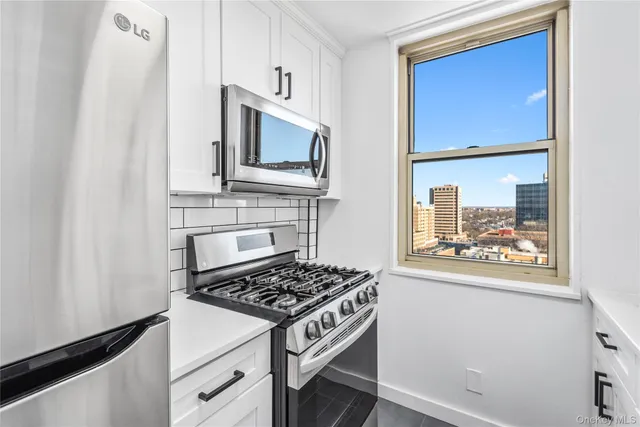 $285,000 | 118-18 Union Turnpike, Unit 11A | Kew Gardens