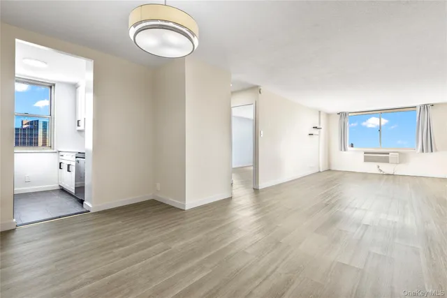 $285,000 | 118-18 Union Turnpike, Unit 11A | Kew Gardens