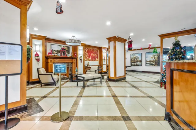 $285,000 | 118-18 Union Turnpike, Unit 11A | Kew Gardens