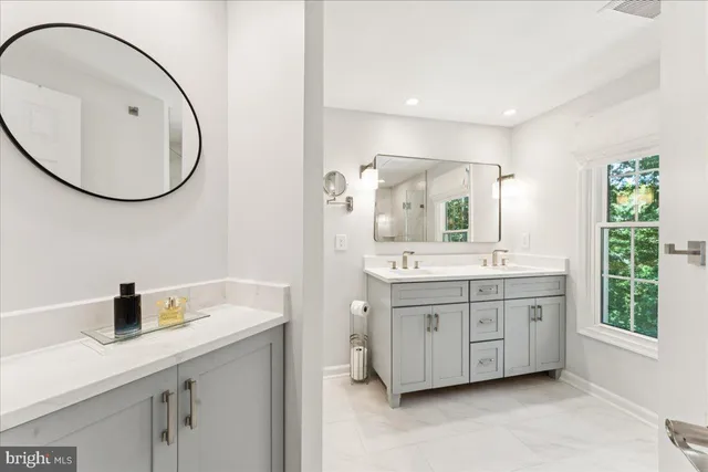 $925,000 | 1377 Rock Chapel Road, Herndon, VA 20170