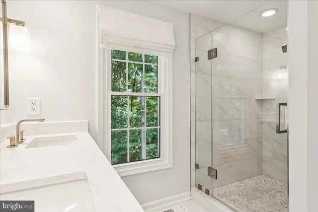 $925,000 | 1377 Rock Chapel Road, Herndon, VA 20170