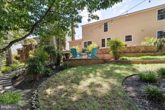 $925,000 | 1377 Rock Chapel Road, Herndon, VA 20170