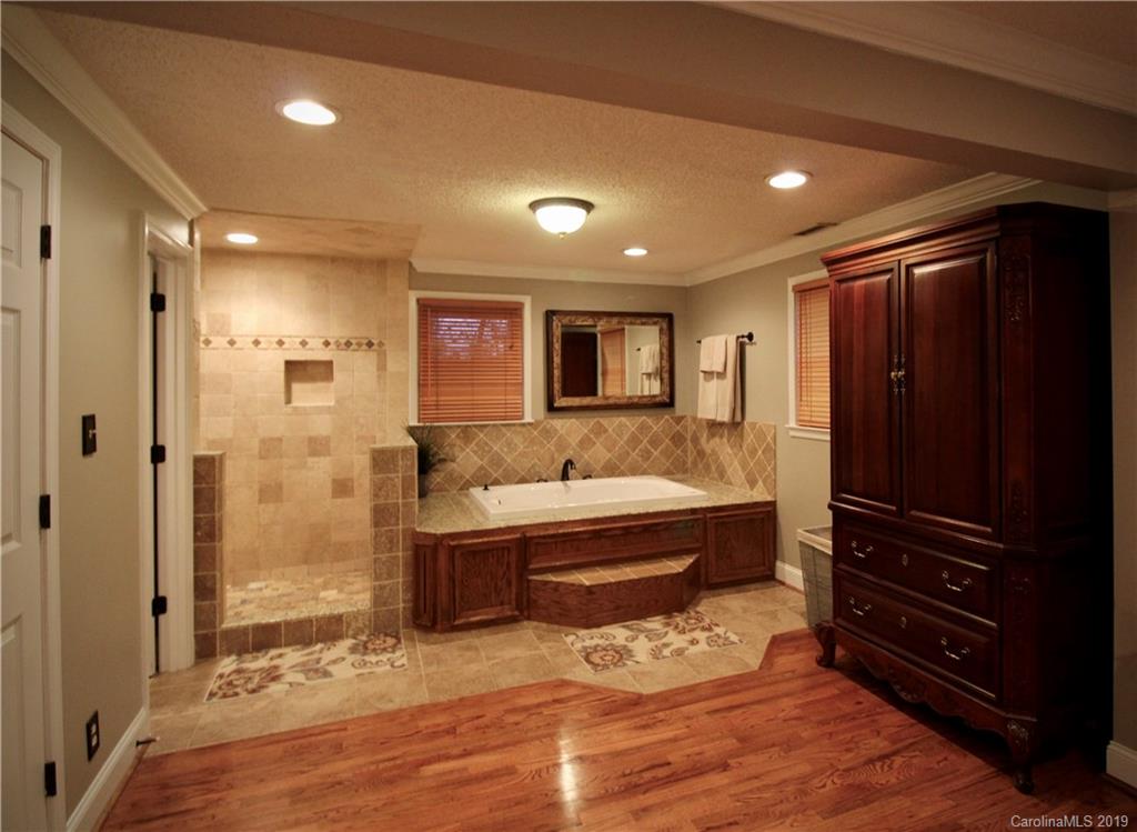 21 Leon Fox Road, Unit R20 Taylorsville, NC 28681 - Photo 14 of 35 Gallery Image 14