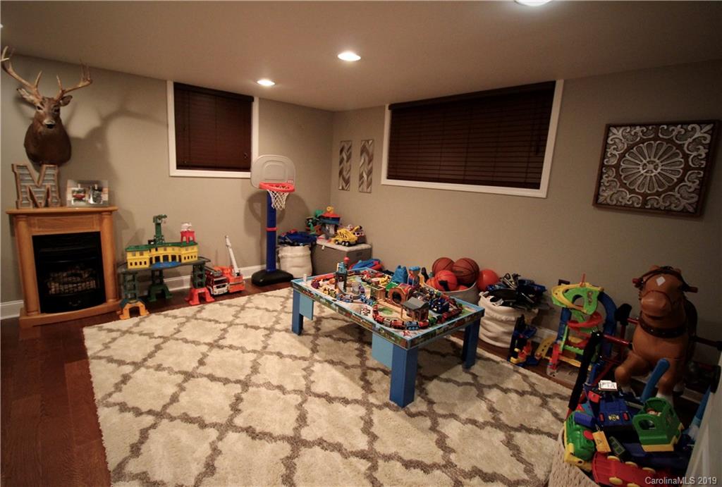 21 Leon Fox Road, Unit R20 Taylorsville, NC 28681 - Photo 27 of 35 Gallery Image 27