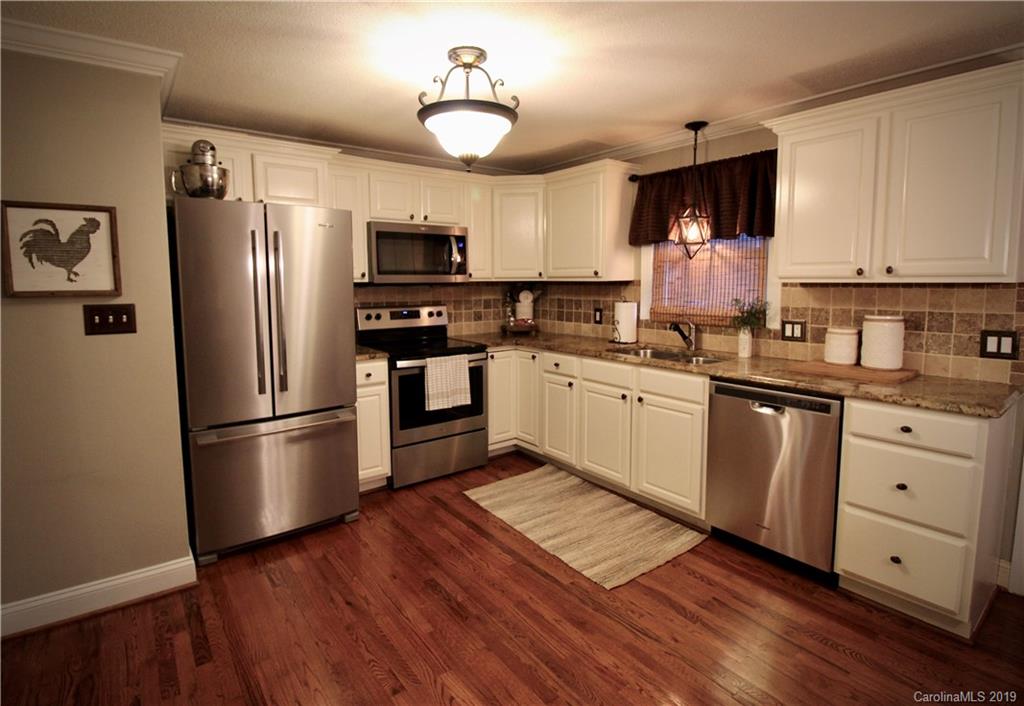 21 Leon Fox Road, Unit R20 Taylorsville, NC 28681 - Photo 8 of 35 Gallery Image 8