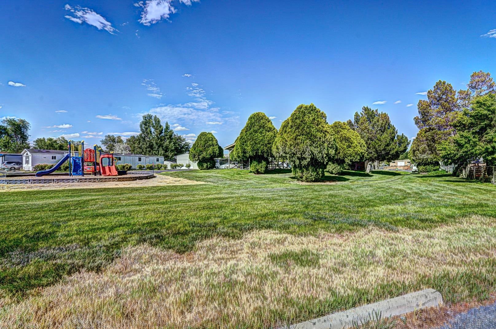 585-25 25 1/2 Road, Unit 72 Grand Junction, CO 81505 - Photo 21 of 21 a garden view