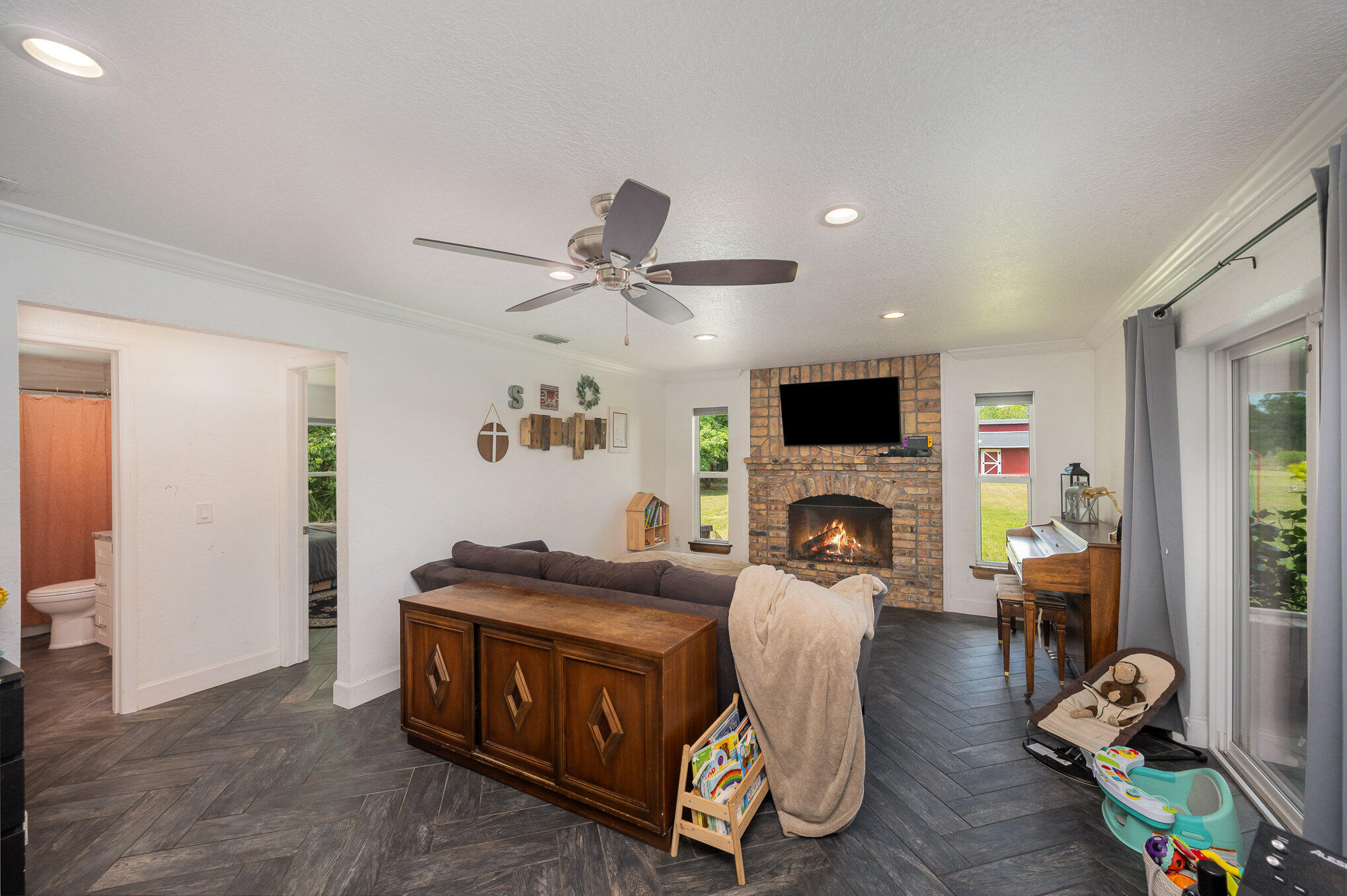 3650 Corey Road Malabar, FL 32950 - Photo 8 of 40 007_dsc_3062-edit