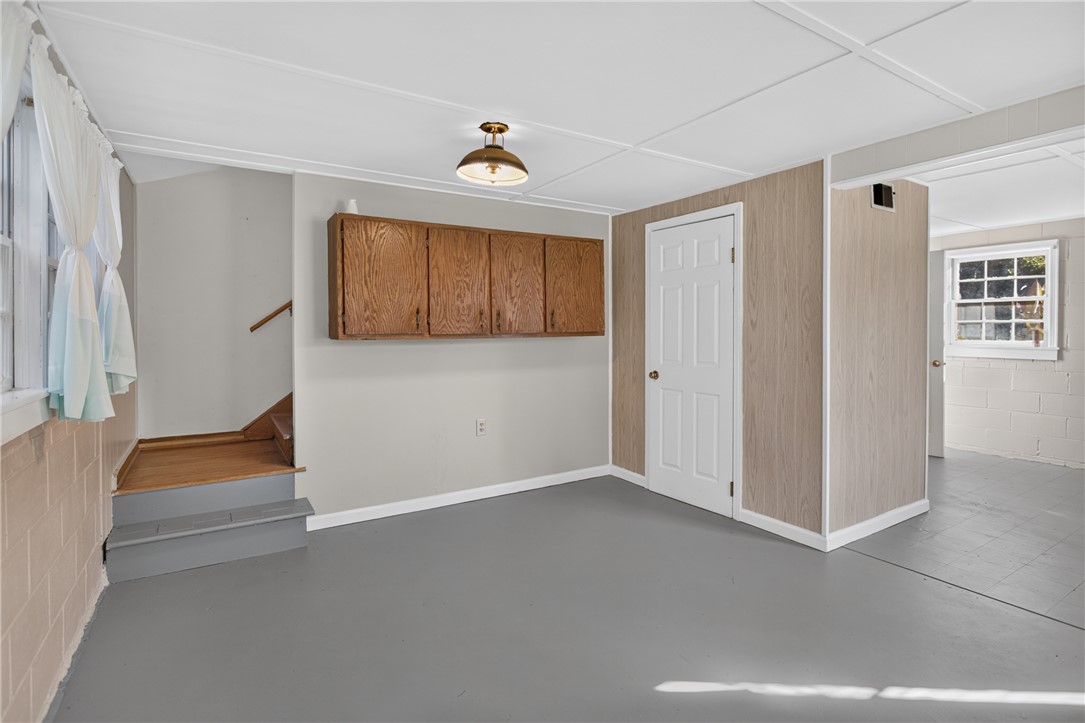 602 West Quincy Road Seneca, SC 29678 - Photo 37 of 47 Partially finished basement