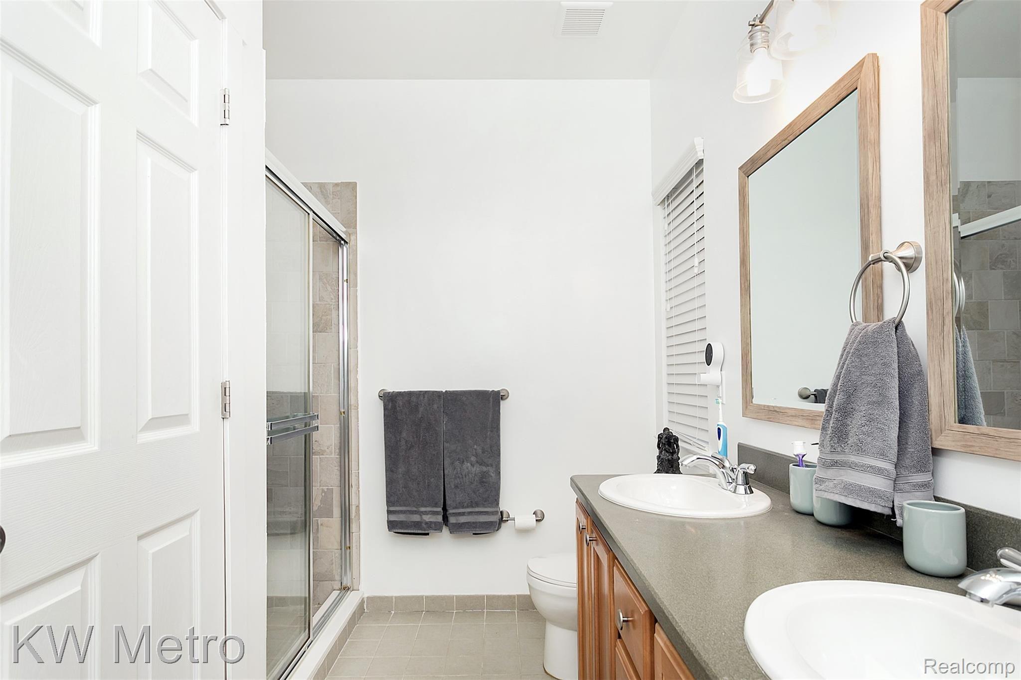 1477 Raleigh Place Troy, MI 48084 - Photo 26 of 31 Raleigh-26.jpg