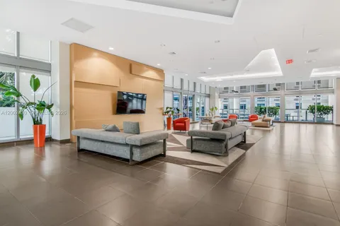 $635,000 | 79 Southwest 12th Street, Unit 2107S, Miami, FL 33130
