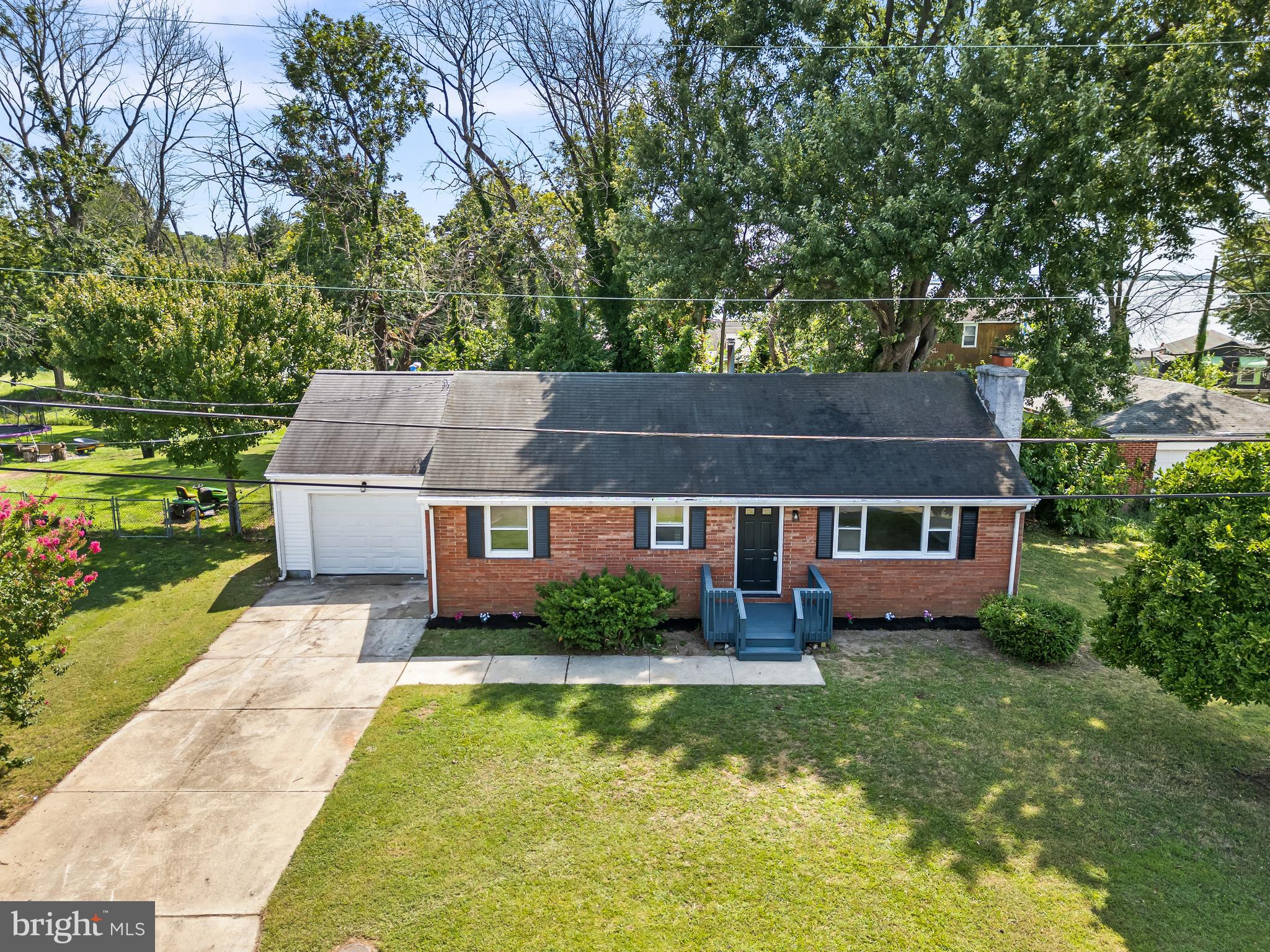 15 Cove Road Penns Grove, NJ 08069 - Photo 2 of 24 Gallery Image 2