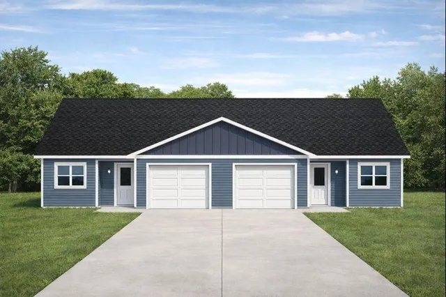 $257,000 | 619 Salsbery Circle, Unit 1, Hillsboro, WI 54634