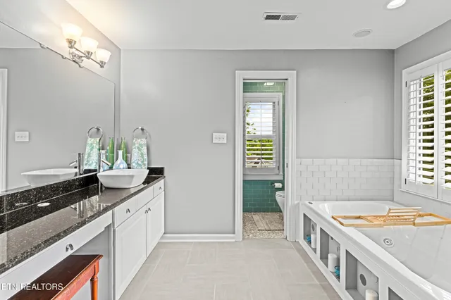 $827,999 | 12176 Brookstone Drive, Knoxville, TN 37934