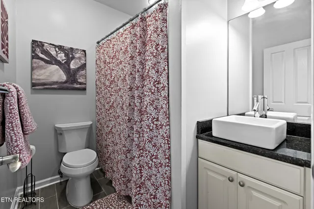 $827,999 | 12176 Brookstone Drive, Knoxville, TN 37934