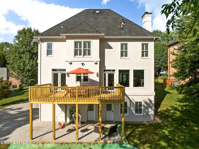 $827,999 | 12176 Brookstone Drive, Knoxville, TN 37934