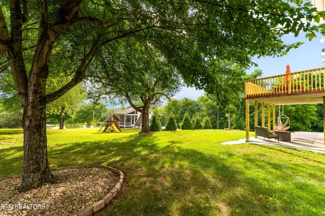 $827,999 | 12176 Brookstone Drive, Knoxville, TN 37934