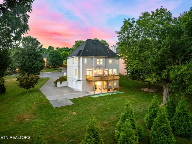 $827,999 | 12176 Brookstone Drive, Knoxville, TN 37934