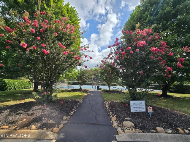 $827,999 | 12176 Brookstone Drive, Knoxville, TN 37934