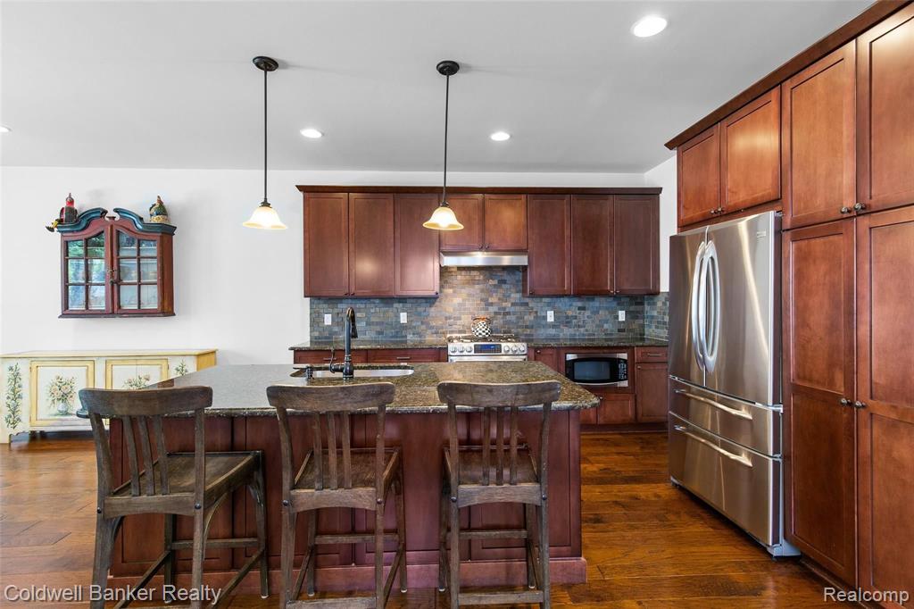 1555 Ruffner Avenue Birmingham, MI 48009 - Photo 6 of 29