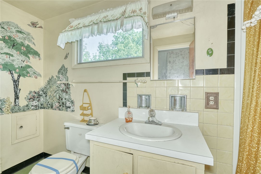 296 Kirk Road Greece, NY 14612 - Photo 33 of 46