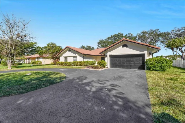 $889,000 | 8419 Northwest 55th Court, Coral Springs, FL 33067