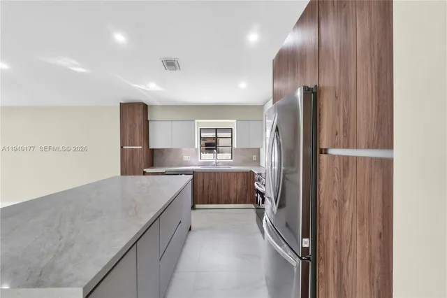 $889,000 | 8419 Northwest 55th Court, Coral Springs, FL 33067