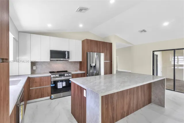 $889,000 | 8419 Northwest 55th Court, Coral Springs, FL 33067