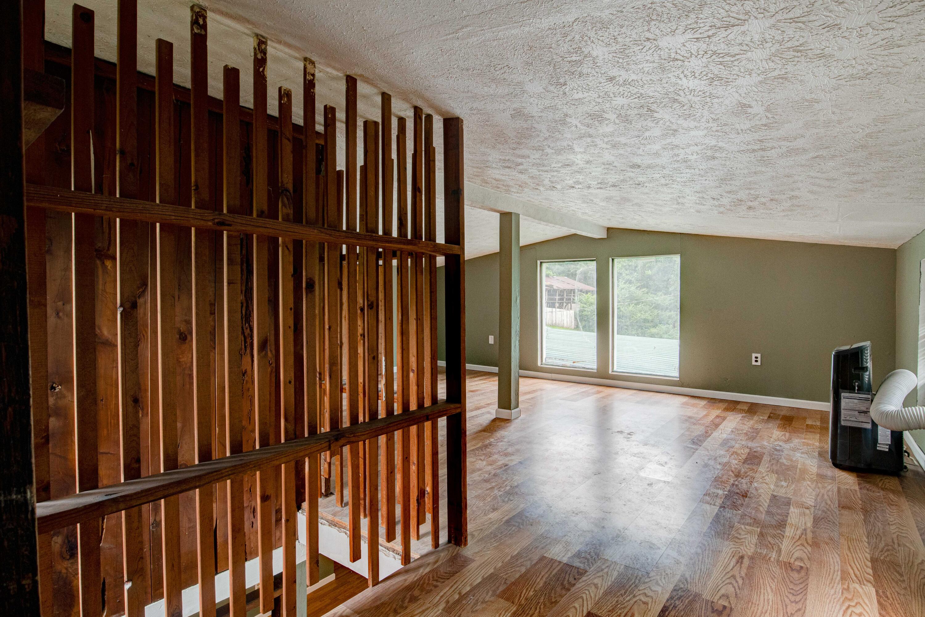 189 Lone Mountain Road Andersonville, TN 37705 - Photo 20 of 30 Photo-21