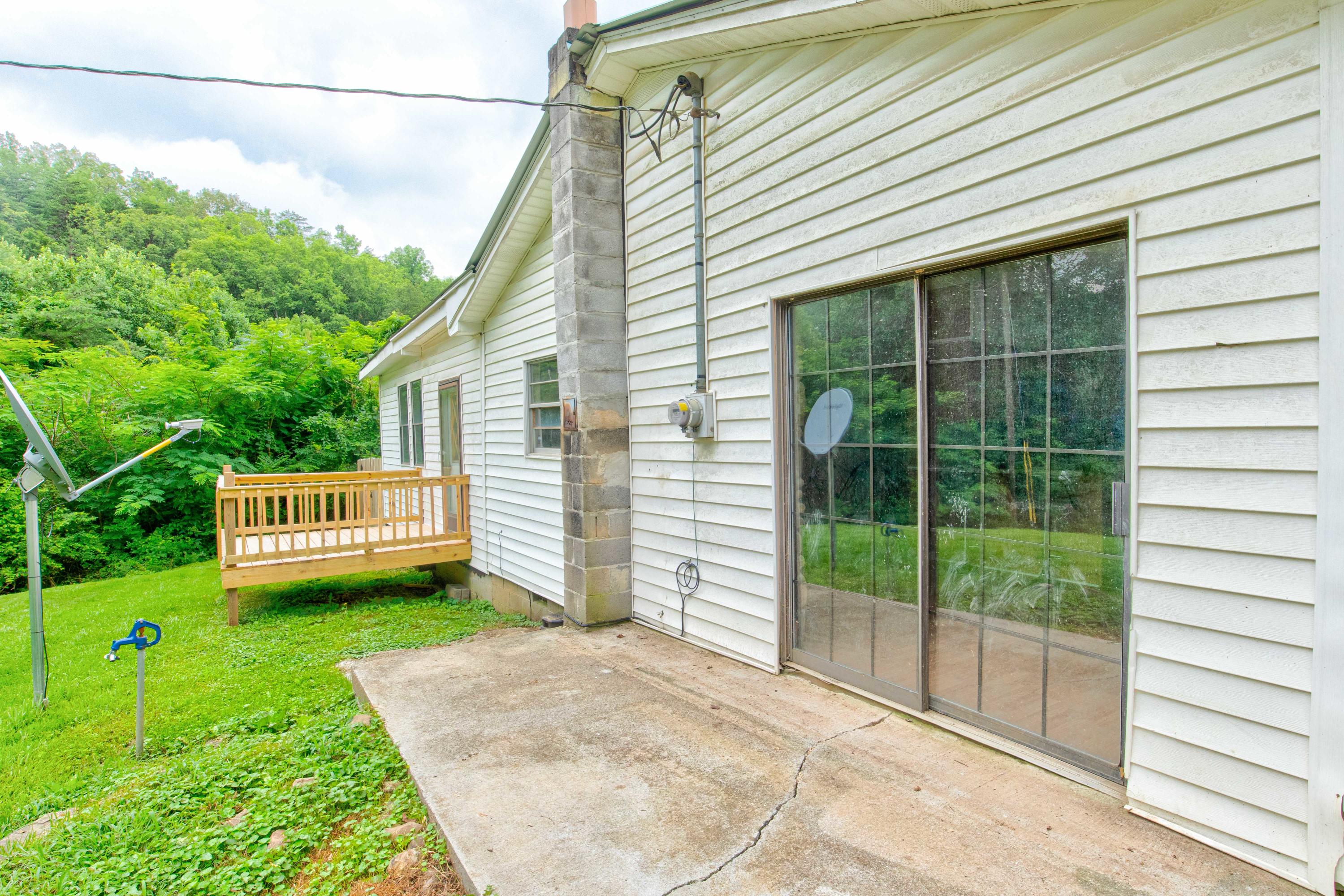 189 Lone Mountain Road Andersonville, TN 37705 - Photo 26 of 30 Photo-30