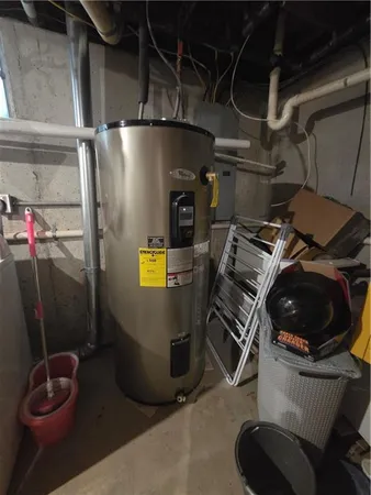 $320,000 | 129 Northwest 251 Road, Clinton, MO 64735