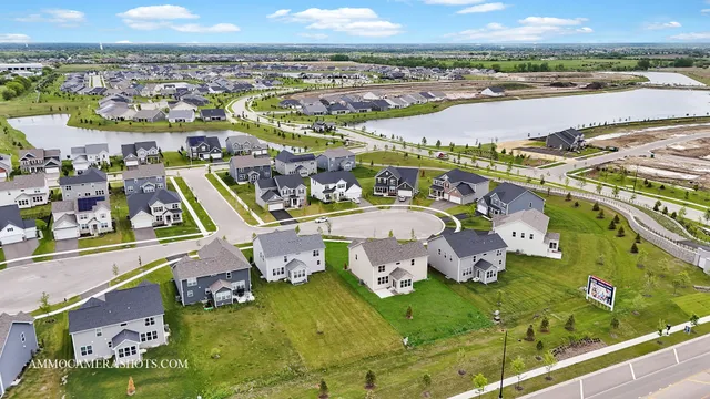 $729,900 | 2969 Francis Court, Aurora, IL 60503