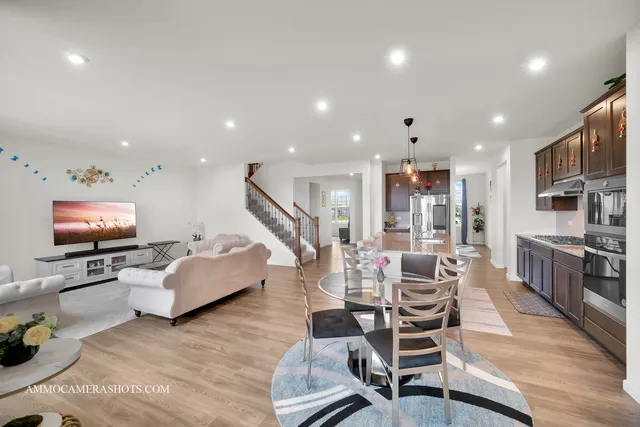 $729,900 | 2969 Francis Court, Aurora, IL 60503