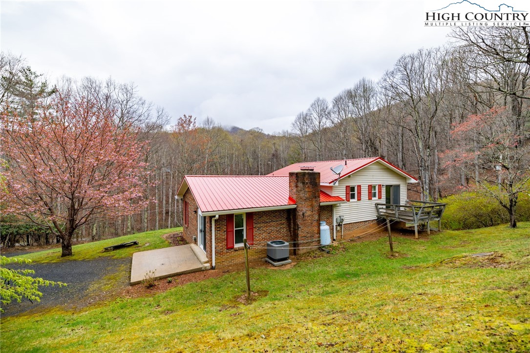 346 Mount Shadows Road Jefferson, NC 28640 - Photo 45 of 50 Gallery Image 45