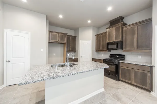 $2,050 | 5131 Prairie Terrace Lane, Fulshear, TX 77441