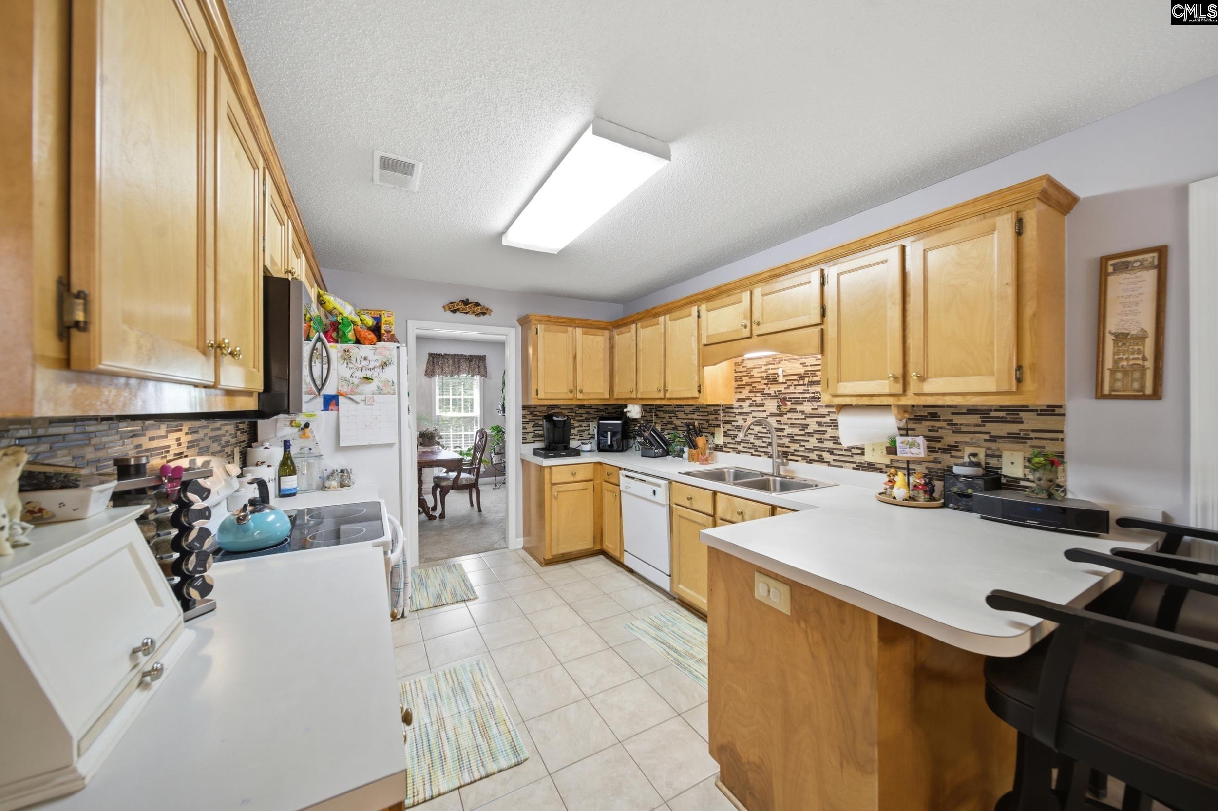 16 Catalina Lane Elgin, SC 29045 - Photo 7 of 37
