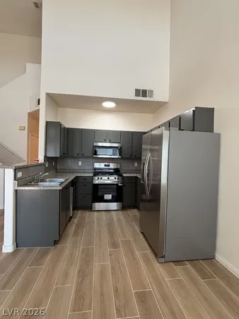 $1,500 | 4915 East Russell Road, Unit 130, Las Vegas, NV 89120