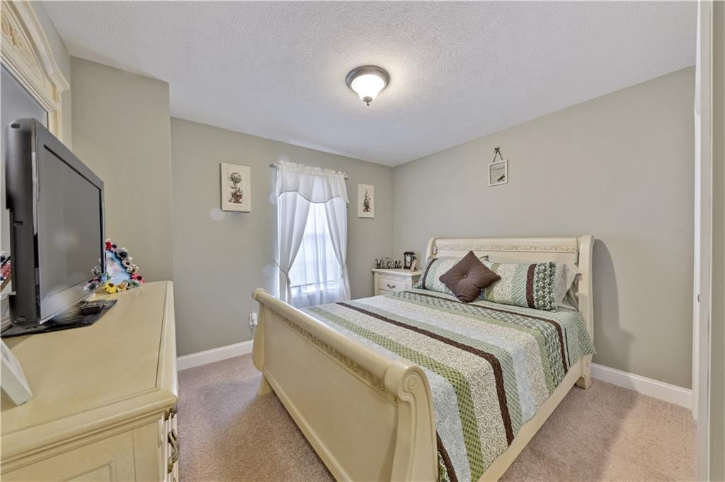 407 Forrest Hill Road Industry, PA 15052 - Photo 14 of 25