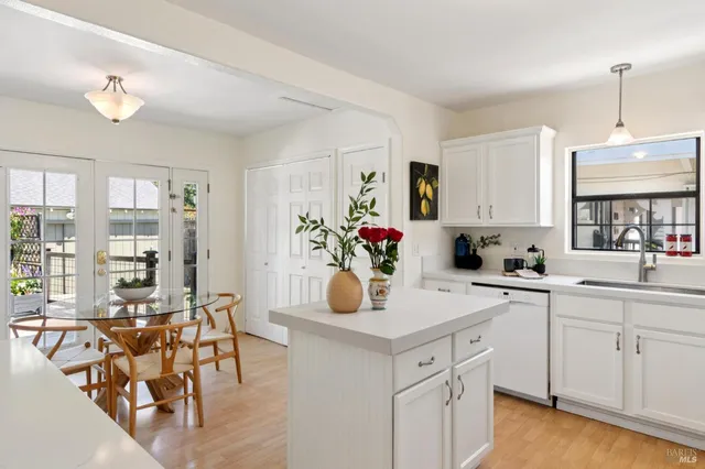 $1,100,000 | 1039 Stevenson Street, Santa Rosa, CA 95404