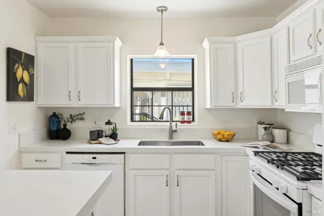 $1,100,000 | 1039 Stevenson Street, Santa Rosa, CA 95404