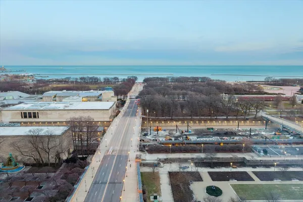 $1,498,000 | 310 South Michigan Avenue, Unit 1500, Chicago, IL 60604