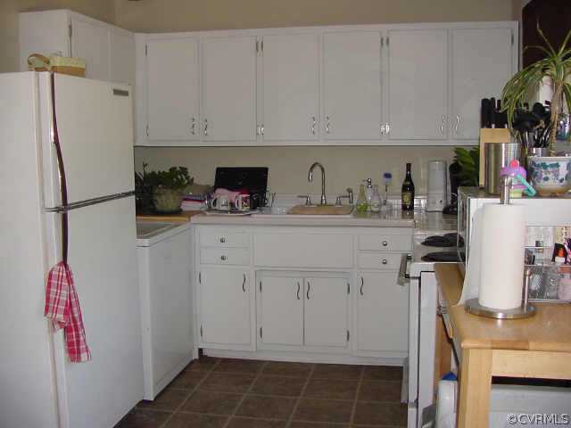 5608 Indigo Road Richmond, VA 23230 - Photo 2 of 8 Other - Kitchen