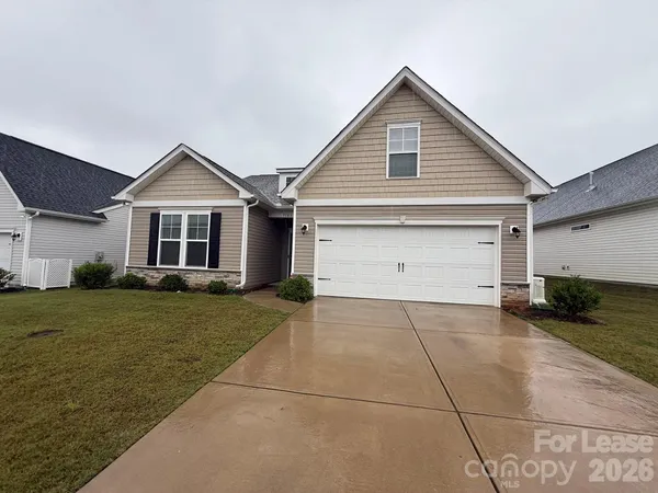 $2,400 | 7183 Indigo Way, Denver, NC 28037