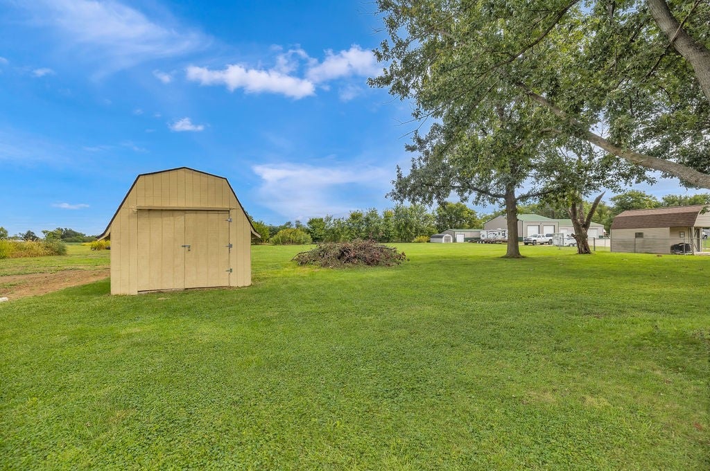 2510 South Twin Bridge Road Decatur, IL 62521 - Photo 6 of 29 Gallery Image 6
