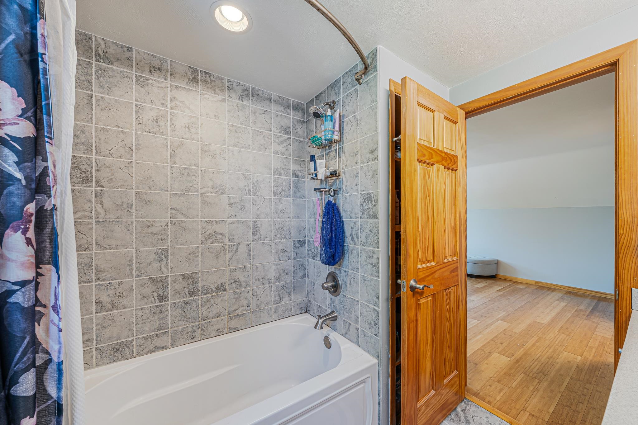 1932 Maplecrest Drive Appleton, WI 54915 - Photo 25 of 43