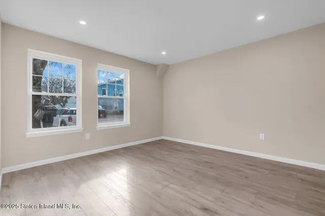 $325,000 | 189 Pond Way, Unit A | Arlington