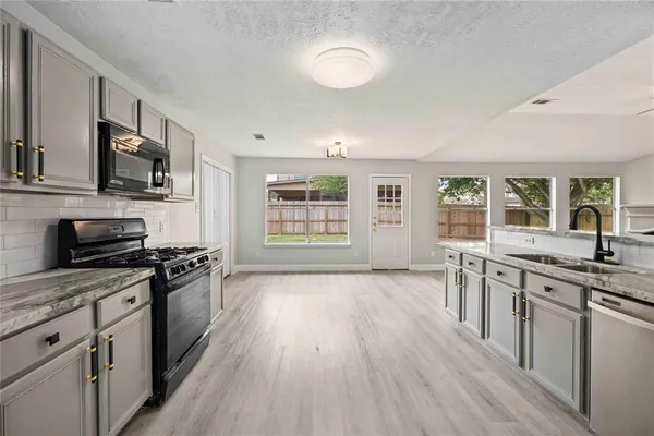 $315,000 | 6647 Amberfield Lane, Katy, TX 77449