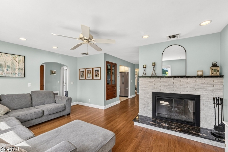 5 Gaston Avenue Raritan, NJ 08869 - Photo 5 of 35